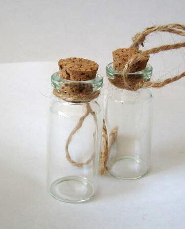 Mini glazen flesjes 5,5 cm met kurk en touw