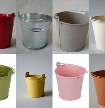 Emmer metaal met hengsel, verschillende maten en kleuren