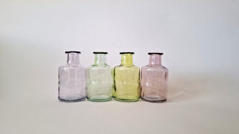 Fles gekleurd 12 cm